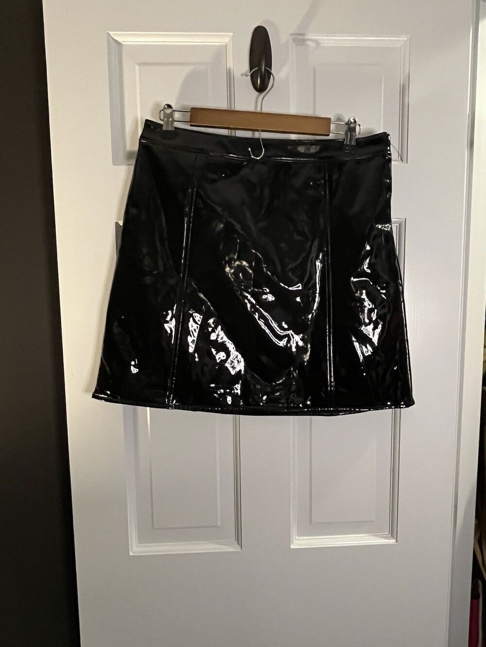Vintage Y2K J Crew Size 10 Black Faux Patent Leather Fleece Lined Mini Skirt